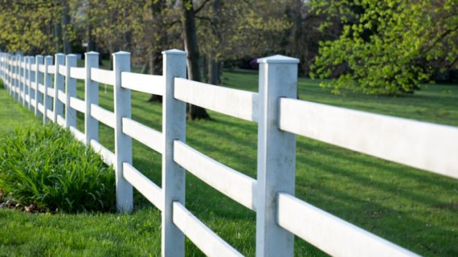 how to remove fence panels