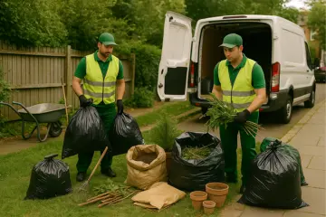 garden waste removal in Holloway